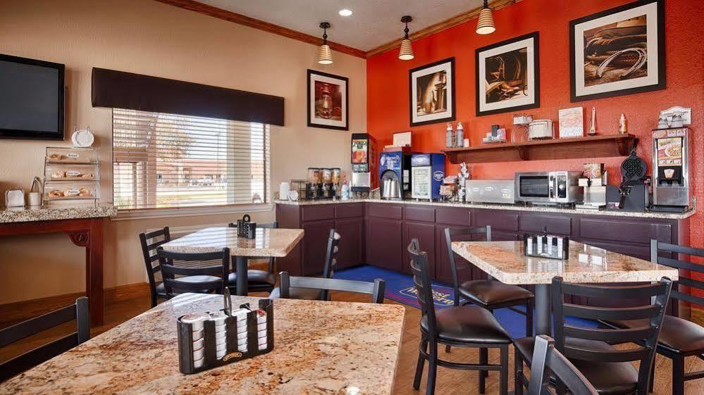 Surestay Hotel By Best Western Floresville Kültér fotó