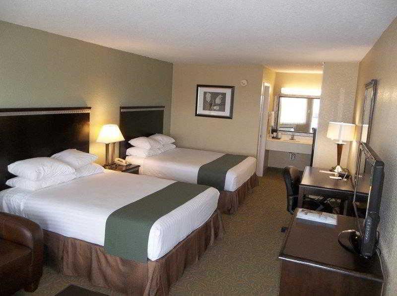 Surestay Hotel By Best Western Floresville Kültér fotó